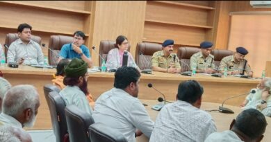 ईद पर्व को लेकर जिलाधिकारी गजल भारद्वाज ने पीस कमेटी बैठक की, शांति व्यवस्था बनाए रखने के निर्देश